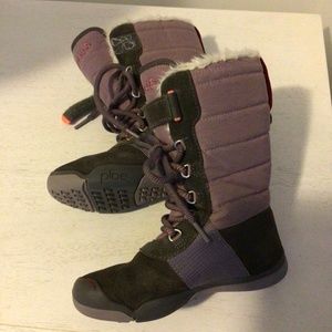 Plae Snowboots, Great Condition, Sz 10